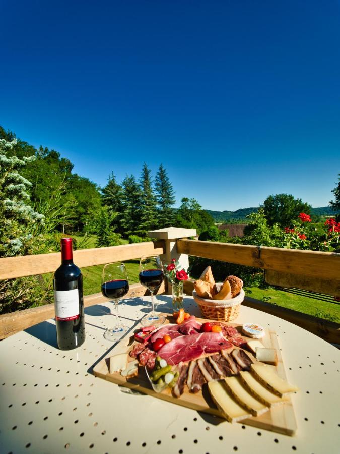 Hotel Le Clos Roussillon Pres De Sarlat Витрак Екстериор снимка