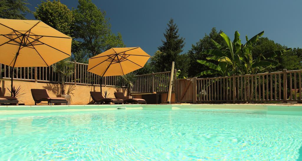 Hotel Le Clos Roussillon Pres De Sarlat Витрак Екстериор снимка
