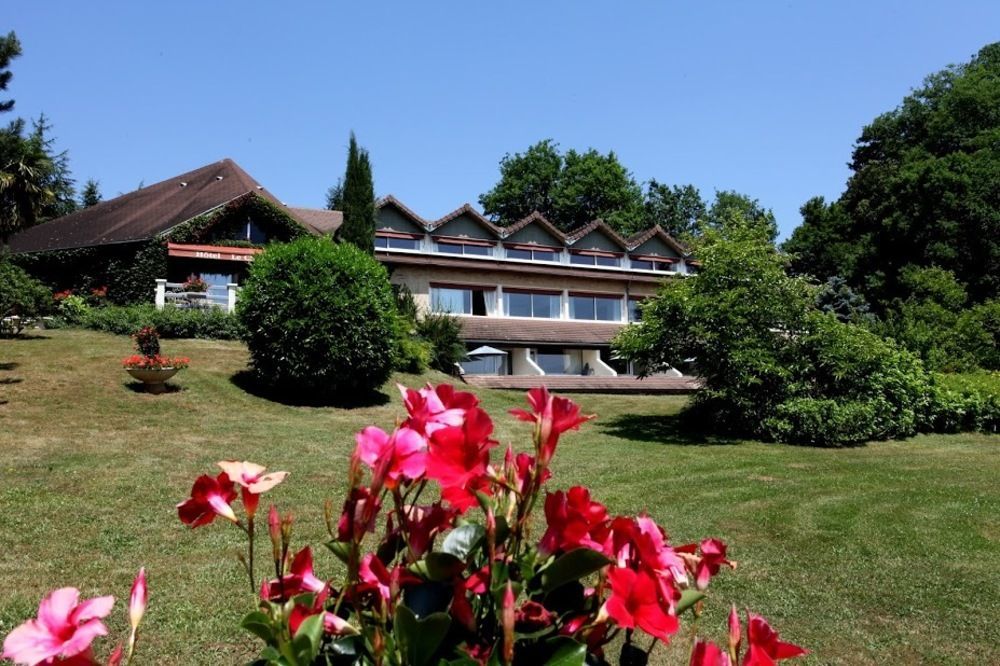 Hotel Le Clos Roussillon Pres De Sarlat Витрак Екстериор снимка