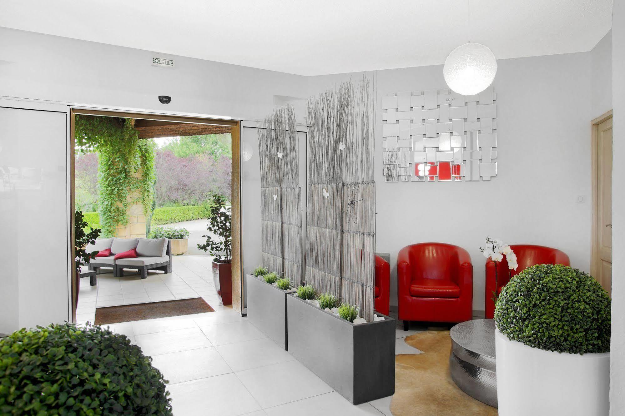 Hotel Le Clos Roussillon Pres De Sarlat Витрак Екстериор снимка