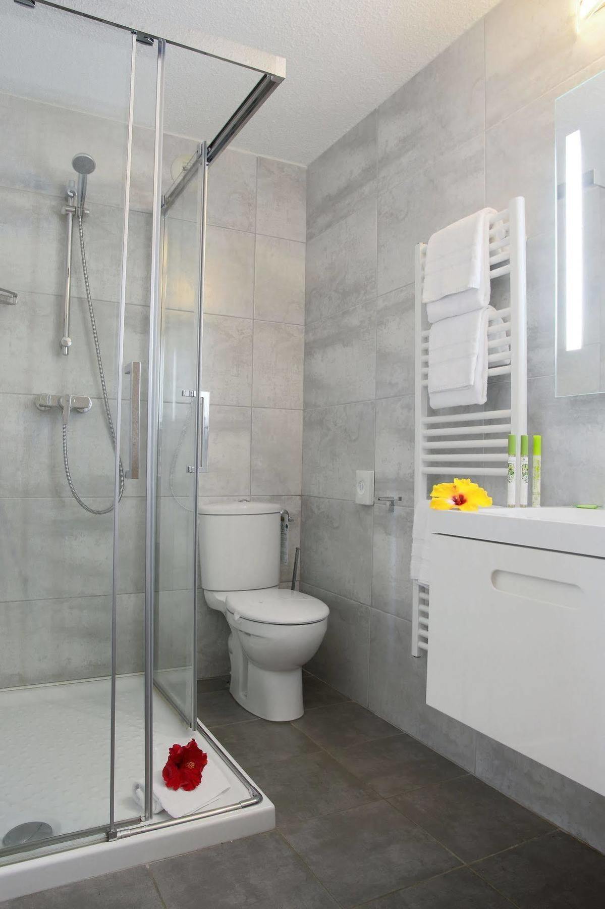 Hotel Le Clos Roussillon Pres De Sarlat Витрак Екстериор снимка